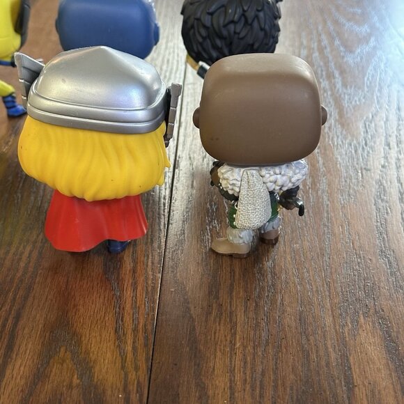 8 Funko Bobblehead Marvel Figures Thor, Loki, Black Widow, Hulk, Wolverine+++ - Picture 11 of 11